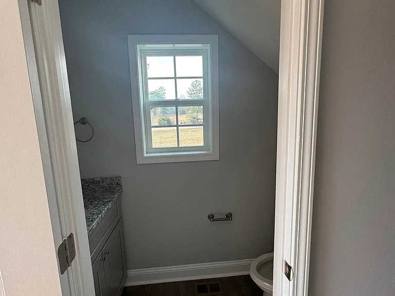 1057 W Massachusetts Ave — Photo 9