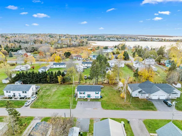 32 Barkley Ave #30, Stratford, PE C1B 1Z6