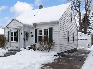 146 Sanford Pl, Erie, PA 16511