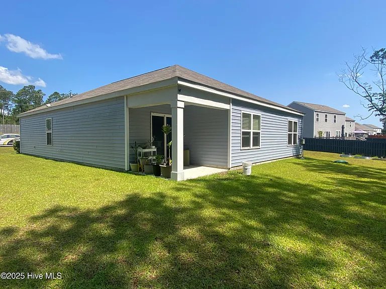 413 High Ridge Ct — Photo 11