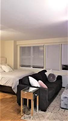 Rented by Buchbinder & Warren | media 6