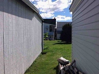 2nd image of 142 S 2nd St