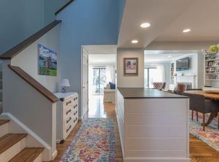 7 Foreside Cmn, Falmouth, ME 04105