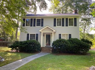 200 Staffordshire Rd, Greenville, NC 27834
