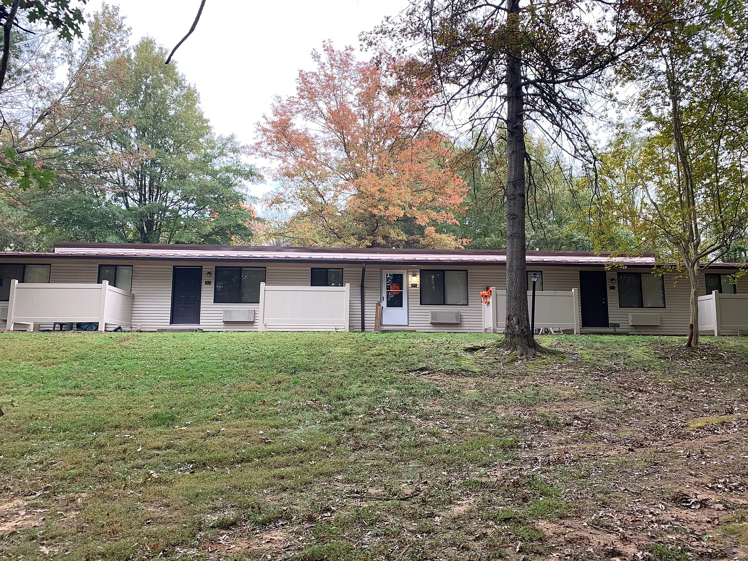 Lakemont Apartment Homes — Photo 3