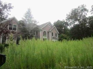 172 Beardsley Rd, Shelton, CT 06484