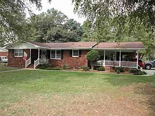1st image of 205 S Lansdale Dr