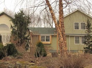 18 Turkey Roost Rd, Monroe, CT 06468