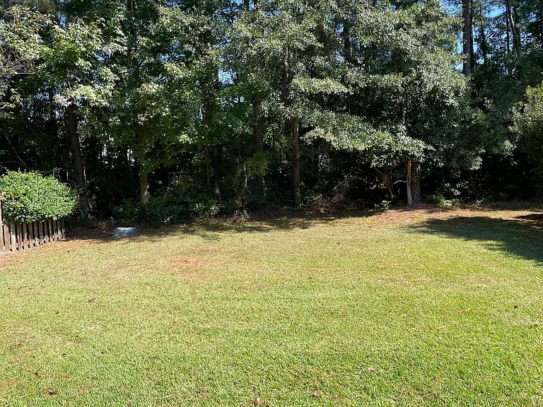 4865 Habersham Ln — Photo 25