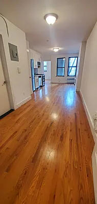 Rented by Manhattan Best Realty, Inc. | media 12