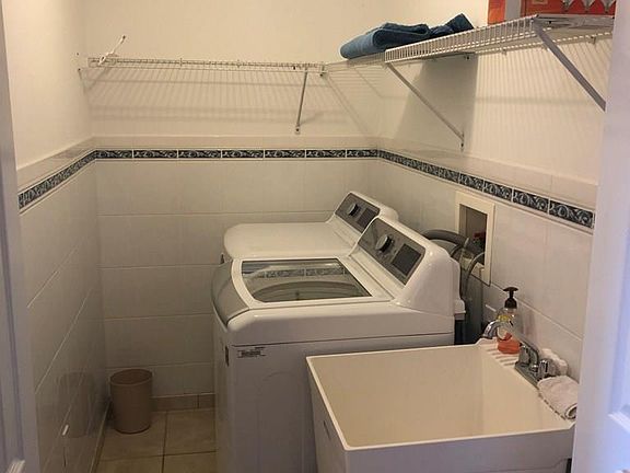 4th image of 35 Pine Hill Ln #B