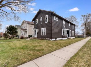 86 N Root St, Aurora, IL 60505