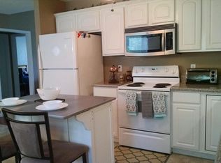 165 Posey Ln, Jacksboro, TN 37757