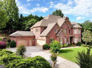 3332 Heathchase Ln, Suwanee, GA 30024