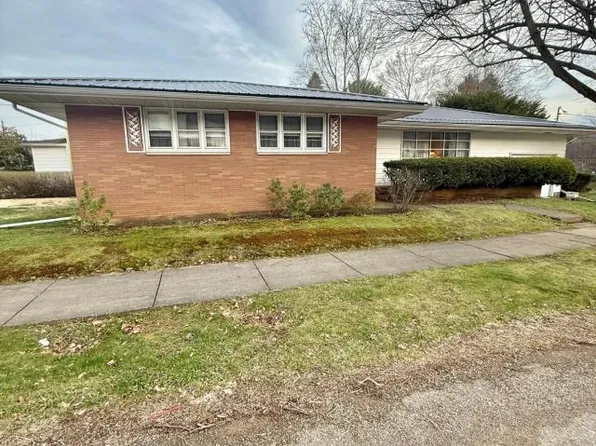 1411 Allegheny Ave #4, Warren, PA 16365