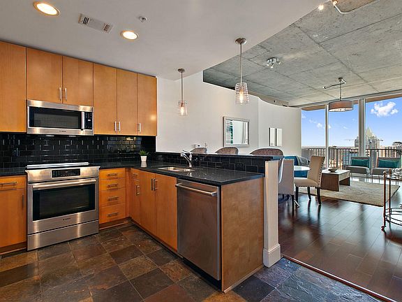 5th image of 360 Nueces St APT 3605