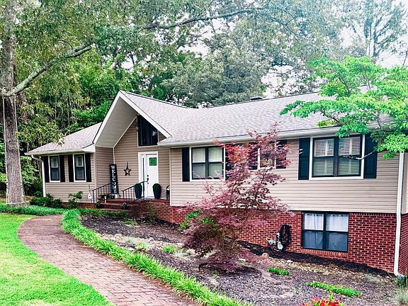 2nd image of 1420 Brentwood Dr