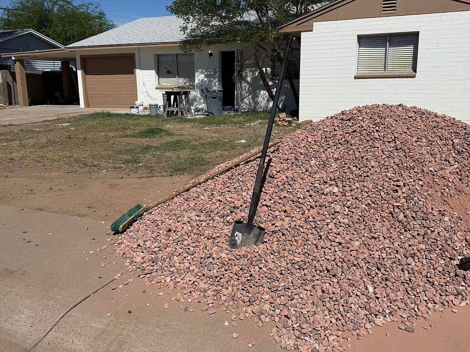 1st image of 7946 W CHEERY LYNN Road