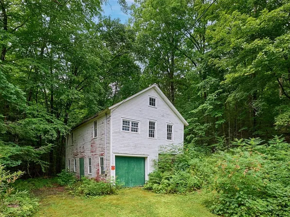 53 Charlemont Rd, Shelburne Falls, MA 01370