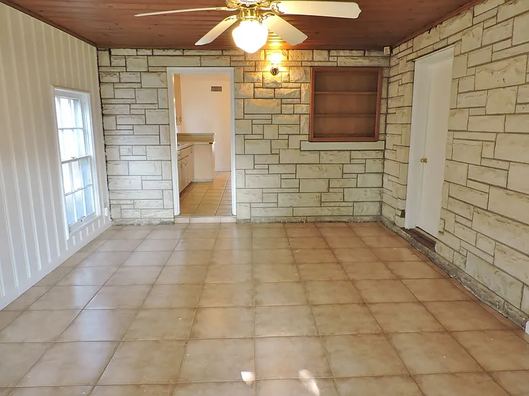 3425 Westcliff Rd S — Photo 23