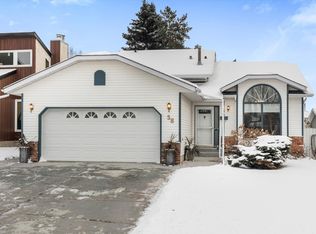 58 McKean Way, Spruce Grove, AB T7X 2S1