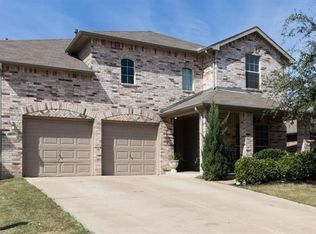 9229 Oldwest Trl, Fort Worth, TX 76131