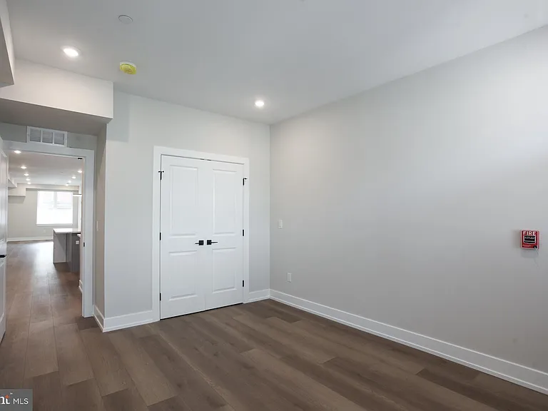 3849 Fairmount Ave #1 — Photo 9
