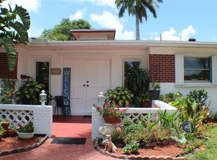 4820 Tyler St, Hollywood, FL 33021