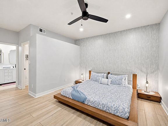 5th image of 11333 N 92ND Street #1075