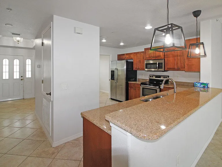 1000 San Lino Cir #1032 — Photo 6