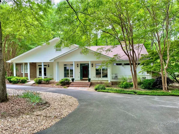 335 Forsythia Ct, Auburn, AL 36830