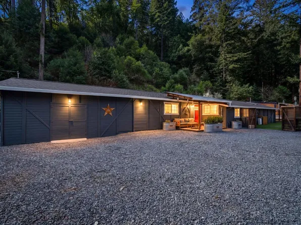 11207 Vellutini Road, Forestville, CA 95436