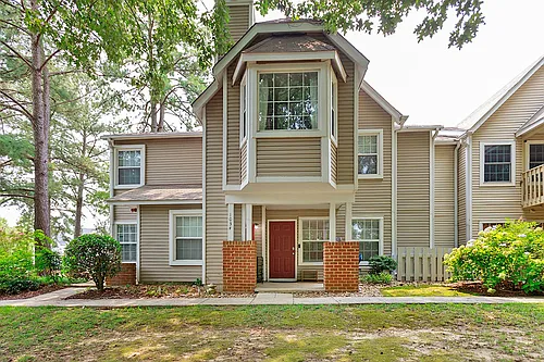 103F Stratford Dr #MAIN Photo 1 103F Stratford Dr #MAIN Photo 1