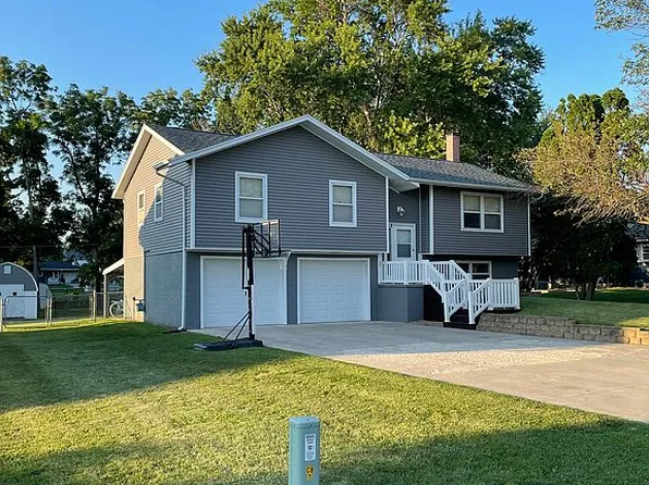 1118 4th Ave, Manson, IA 50563
