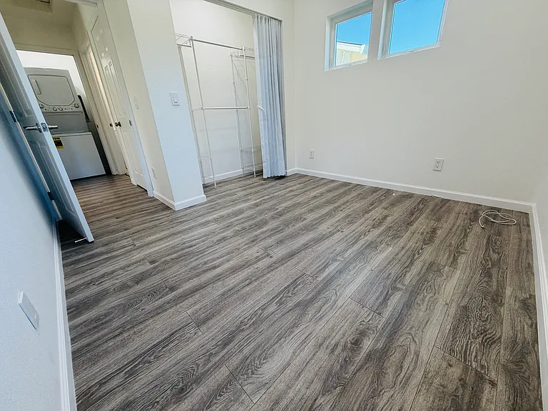 1209 Radcliffe Dr — Photo 15