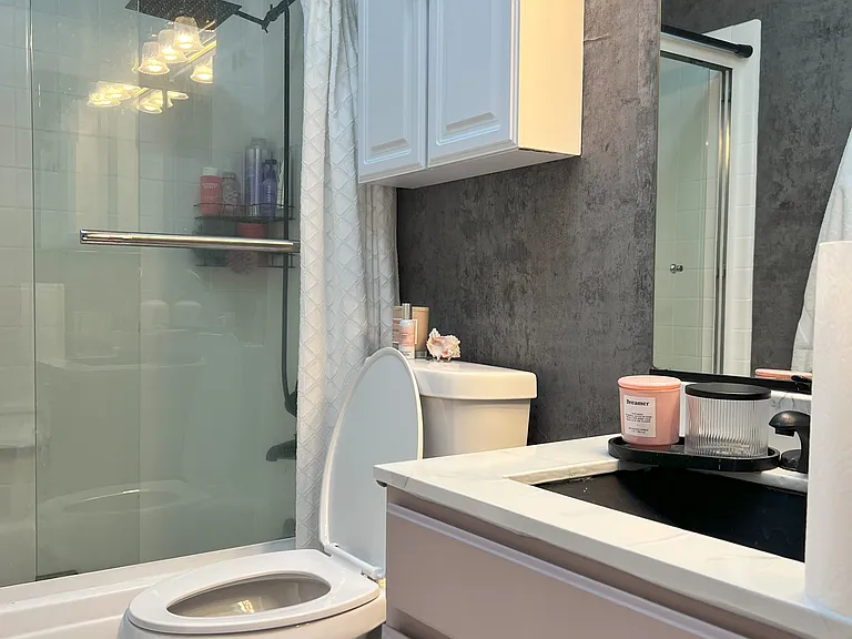 548 26th Ave #4B — Photo 8