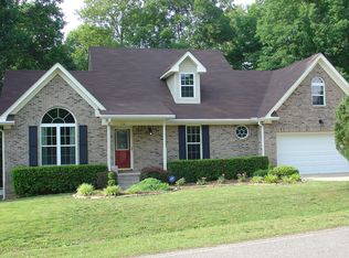 738 Lone Oak Dr, Pegram, TN 37143