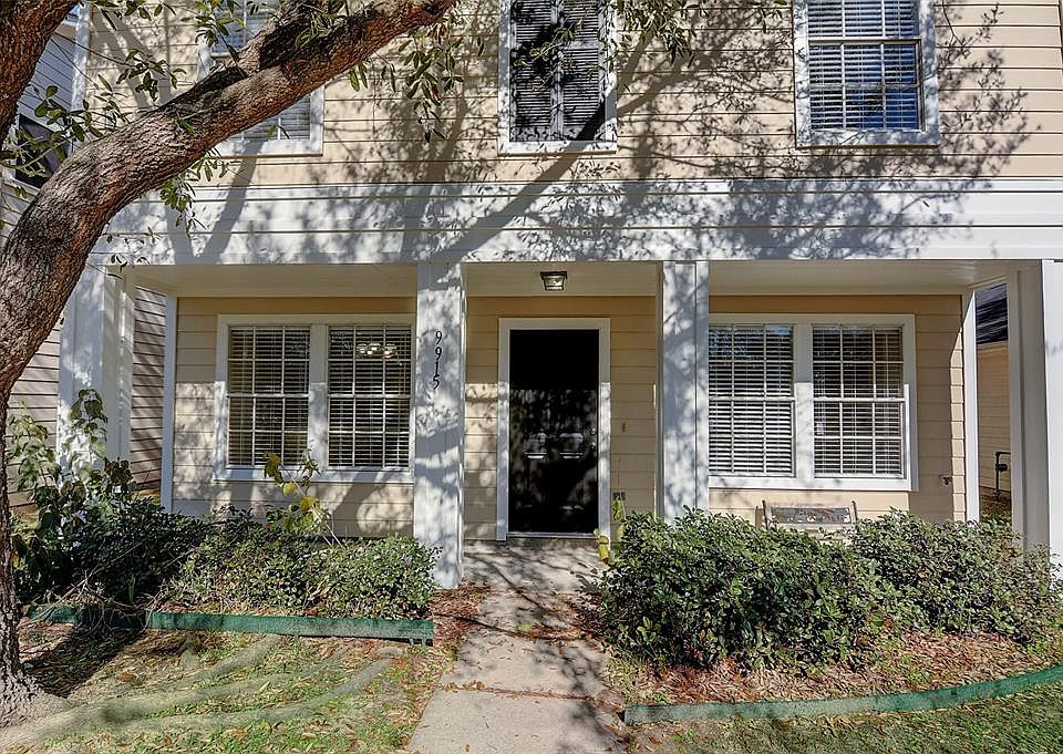 1st image of 9915 Farrell Dr