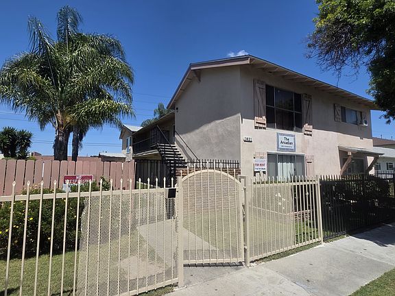 2nd image of 1821 W Crestwood Ln #6