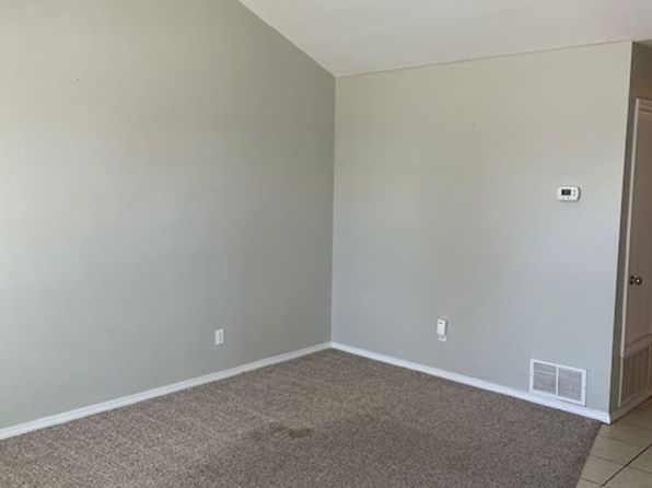 119-121 E Cherokee Ave