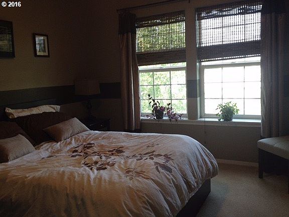 3rd image of 6085 NE Alder St