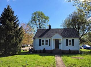 2249 Sycamore St, Columbus, IN 47201