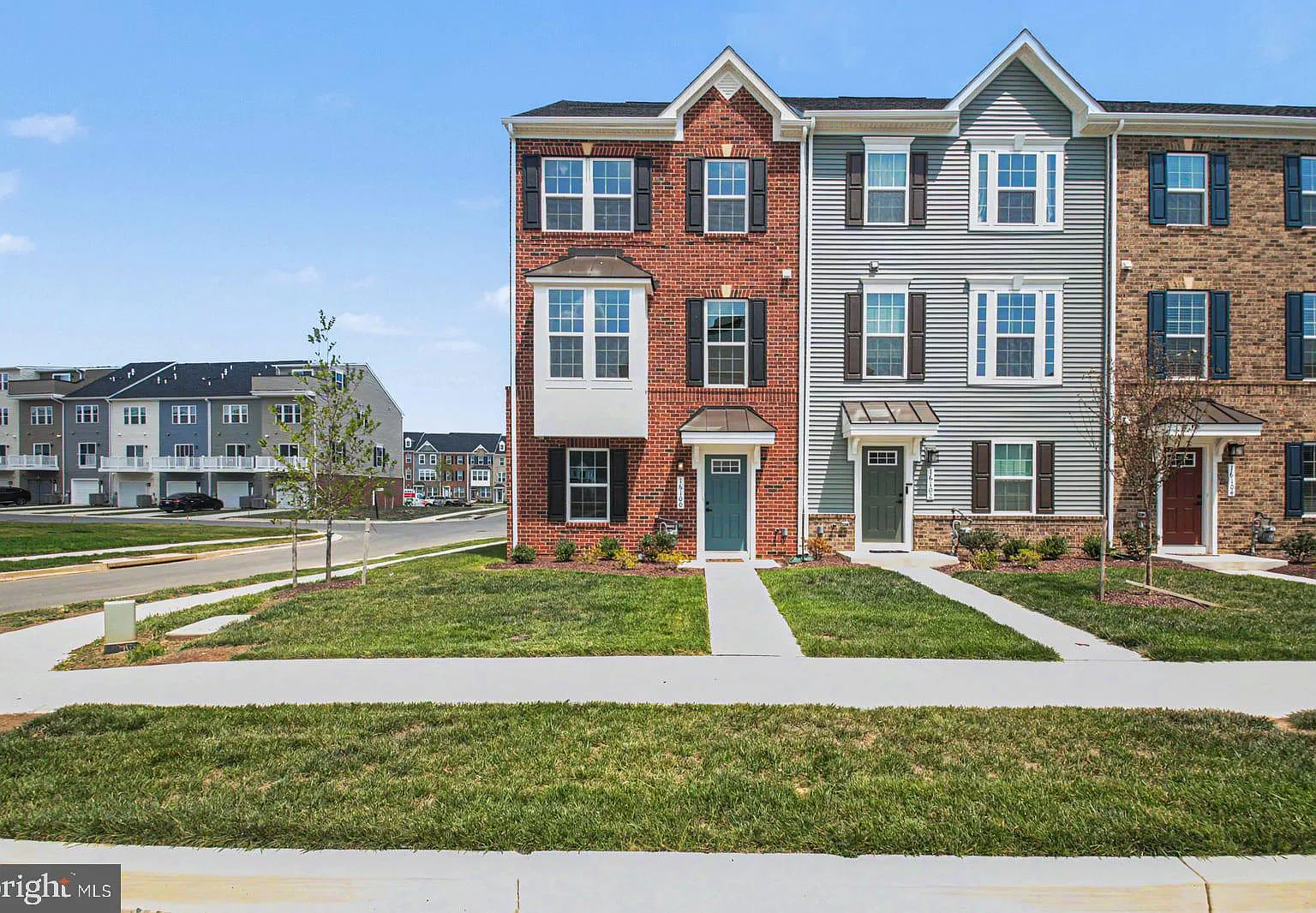 4 bed, 4.5 bath, 1696 sqft, $4,250 — Photo 1