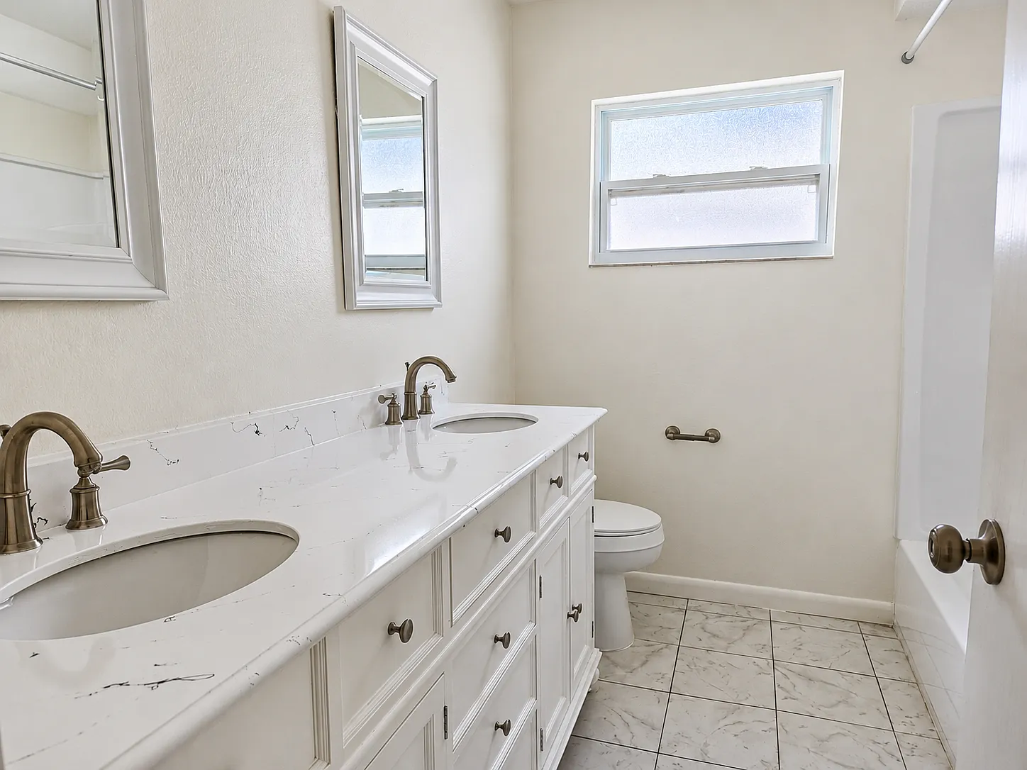 2 bed, 1505 sqft, $2,200 — Photo 4