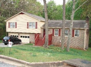 1601 Oleander Dr, Lilburn, GA 30047