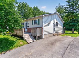 110 Glamorgan Dr, Ottawa, ON K2L 1R4