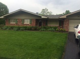 9 Ash Ct, Beech Grove, IN 46107