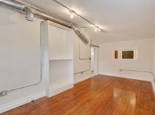 1218.5 E 32nd St, Savannah, GA 31401