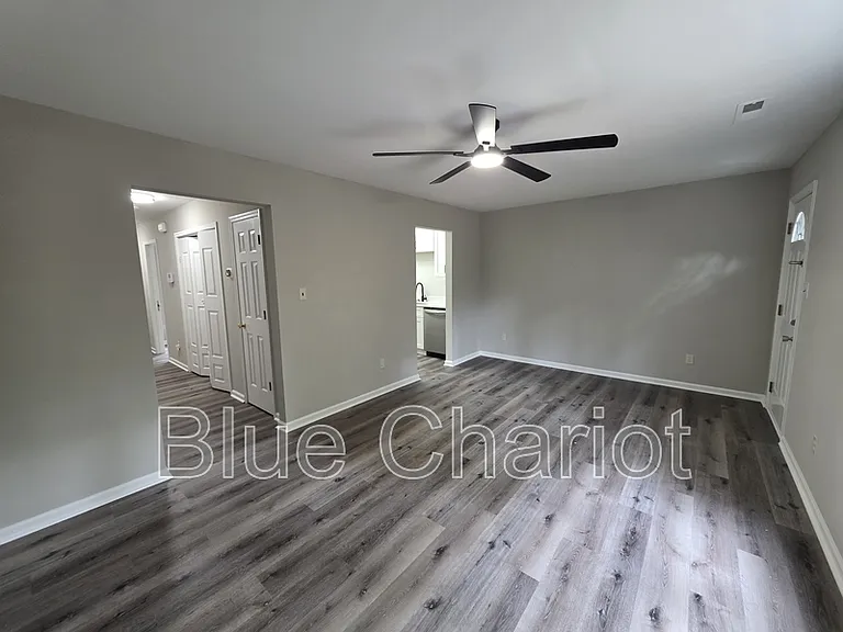 704 Brye St — Photo 13