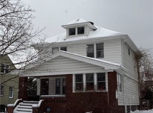 15313 Lake Shore Blvd, Cleveland, OH
